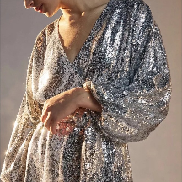 NWOT Anthropologie Lisabette Sequin Dress Size Medium Silver Z561 - Picture 4 of 7